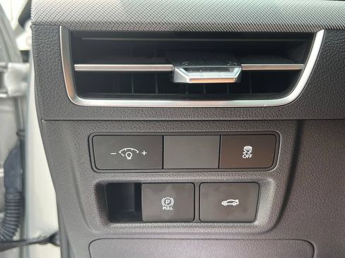 Used 2025 Hyundai Sonata SEL FWD image 18