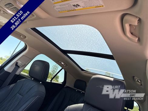 Used 2023 Buick Envision Avenir AWD/4WD image 10