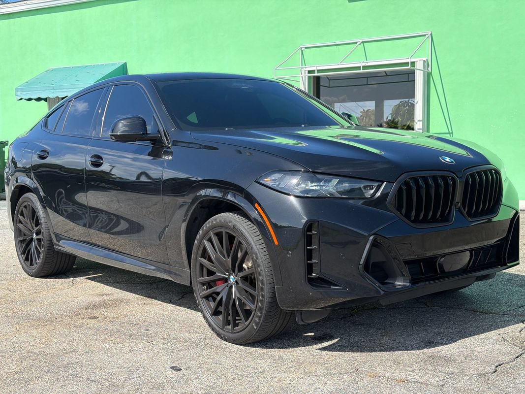 Used 2024 BMW X6 xDrive40i w/ Premium Package AWD/4WD image 7