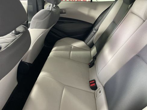 Used 2022 Toyota Corolla LE w/ Carpet Mat Package (TMS) FWD image 24