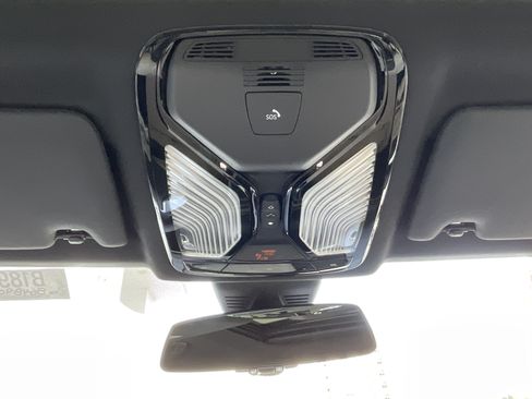 New 2026 BMW 330i Sedan w/ Convenience Package RWD image 20