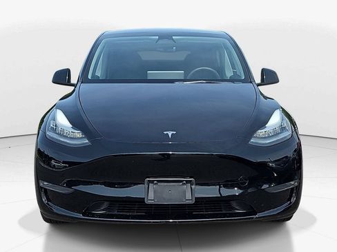 Used 2023 Tesla Model Y Long Range AWD/4WD image 12