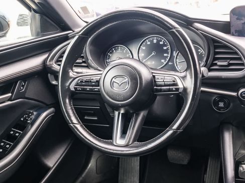Used 2024 MAZDA MAZDA3 s FWD image 17