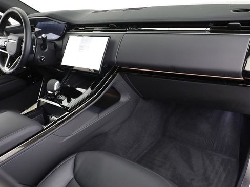 Certified 2026 Land Rover Range Rover Sport SE AWD/4WD image 21