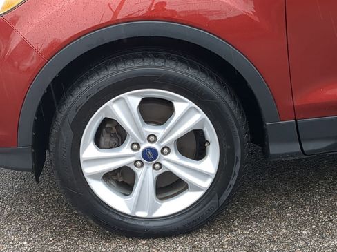 Used 2016 Ford Escape SE image 16