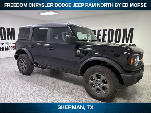 Used 2025 Ford Bronco Big Bend AWD/4WD image 3