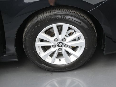 Used 2026 Toyota Camry LE FWD image 34