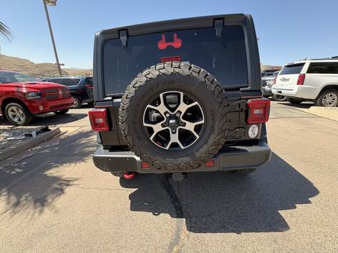 Used 2021 Jeep Wrangler Rubicon AWD/4WD image 4
