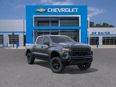 New 2026 Chevrolet Silverado 1500 Custom Trail Boss w/ Dark Appearance Package