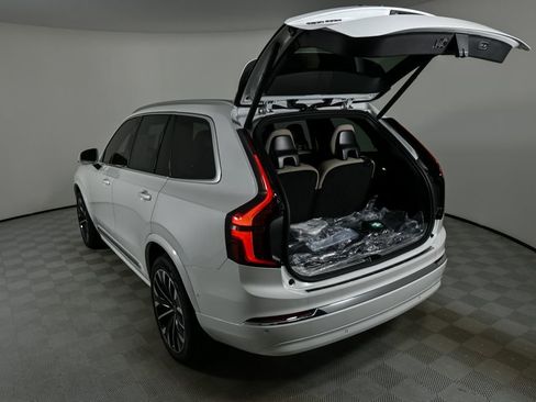 New 2026 Volvo XC90 B6 Plus w/ Protection Package Premier image 31