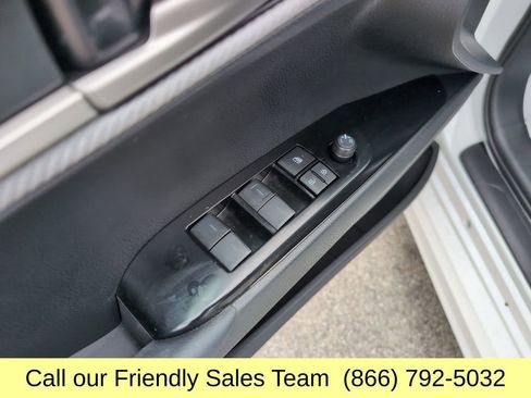 Certified 2025 Toyota Camry SE w/ Convenience Package image 14