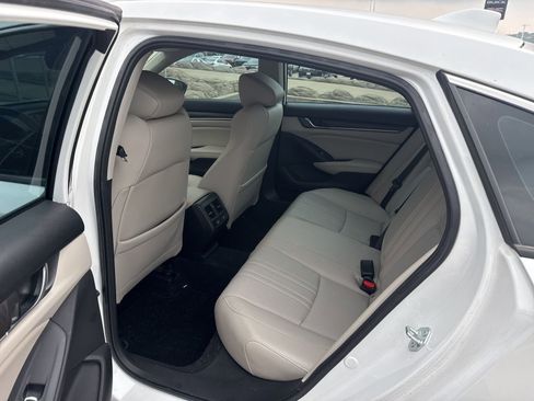 Used 2022 Honda Accord EX-L image 8