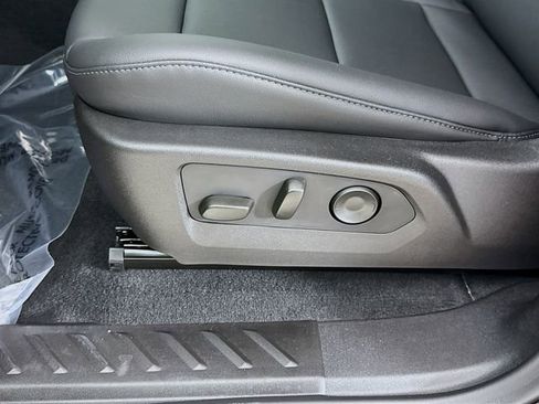 New 2026 Chevrolet Colorado LT w/ LT Convenience Package image 20