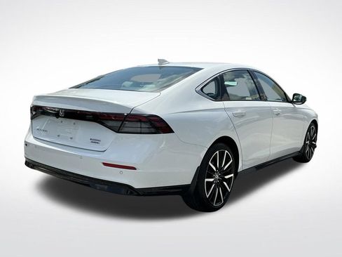 Certified 2024 Honda Accord Touring image 9