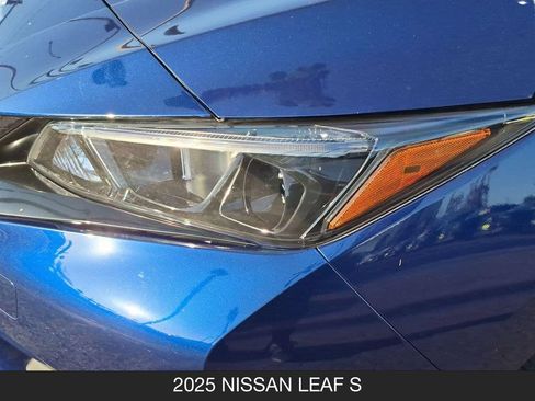 Certified 2025 Nissan Leaf S FWD image 10