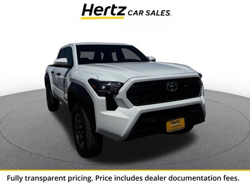 Used 2025 Toyota Tacoma TRD Off-Road AWD/4WD image 1