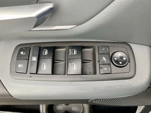 Used 2021 RAM 1500 Big Horn AWD/4WD image 17
