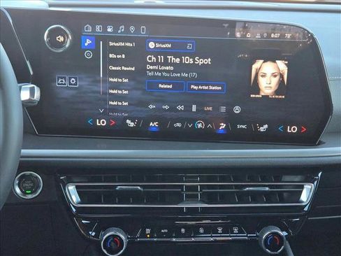 New 2026 Chevrolet Traverse LT w/ LPO, Floor Liner Package image 15