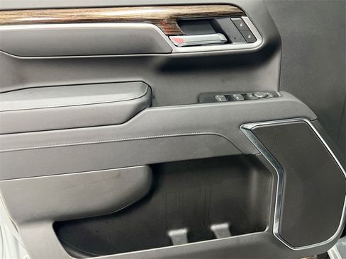 Certified 2025 GMC Sierra 1500 Elevation image 20