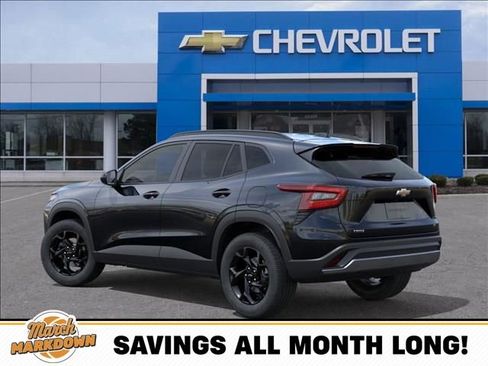 New 2026 Chevrolet Trax LT w/ Driver Confidence Package image 3