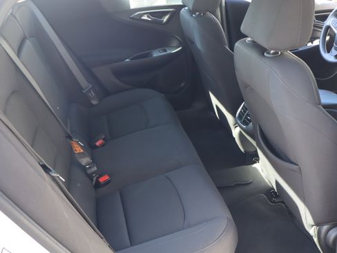 Certified 2024 Chevrolet Malibu LT image 34