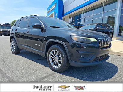 Used 2019 Jeep Cherokee Latitude Plus w/ Cold Weather Group