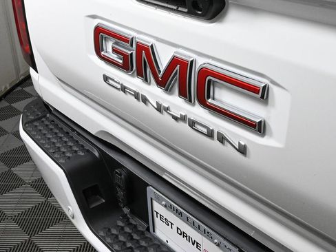 New 2026 GMC Canyon Elevation w/ Convenience Package image 34