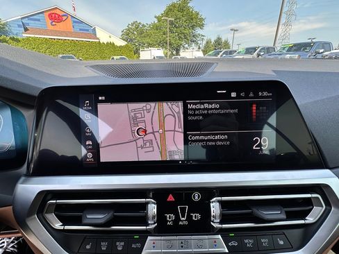 Used 2023 BMW 430i xDrive Convertible w/ Premium Package AWD/4WD image 35
