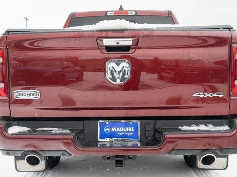 Used 2022 RAM 1500 Limited w/ Body-Colour Bumper Group image 7