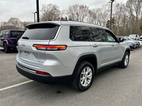 Used 2023 Jeep Grand Cherokee L Limited AWD/4WD image 6