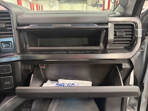 Used 2026 Ford F350 Lariat w/ Black Appearance Package AWD/4WD image 19