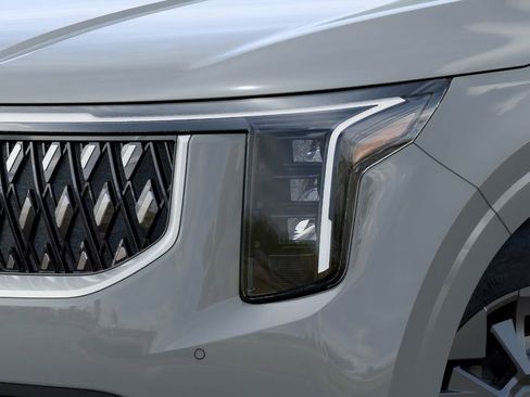 New 2026 Kia Carnival EX FWD image 10