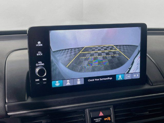 Used 2025 Honda Pilot Touring image 15