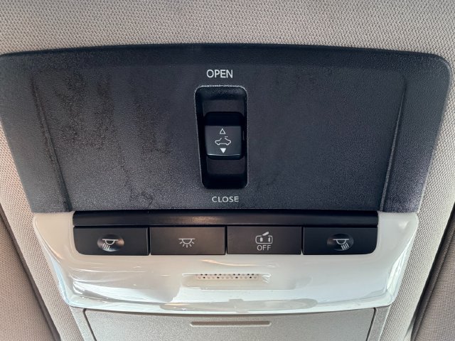 Used 2022 Nissan Altima 2.5 SV w/ SV Premium Package FWD image 29