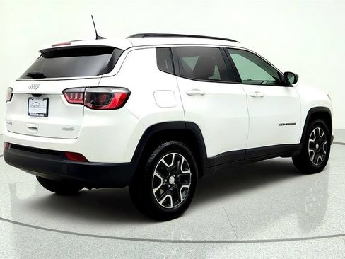 Used 2022 Jeep Compass Latitude AWD/4WD image 5