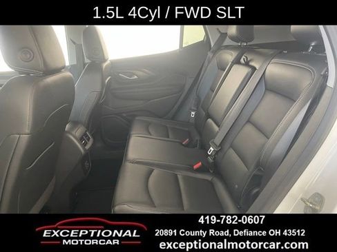 Used 2023 GMC Terrain SLT image 44