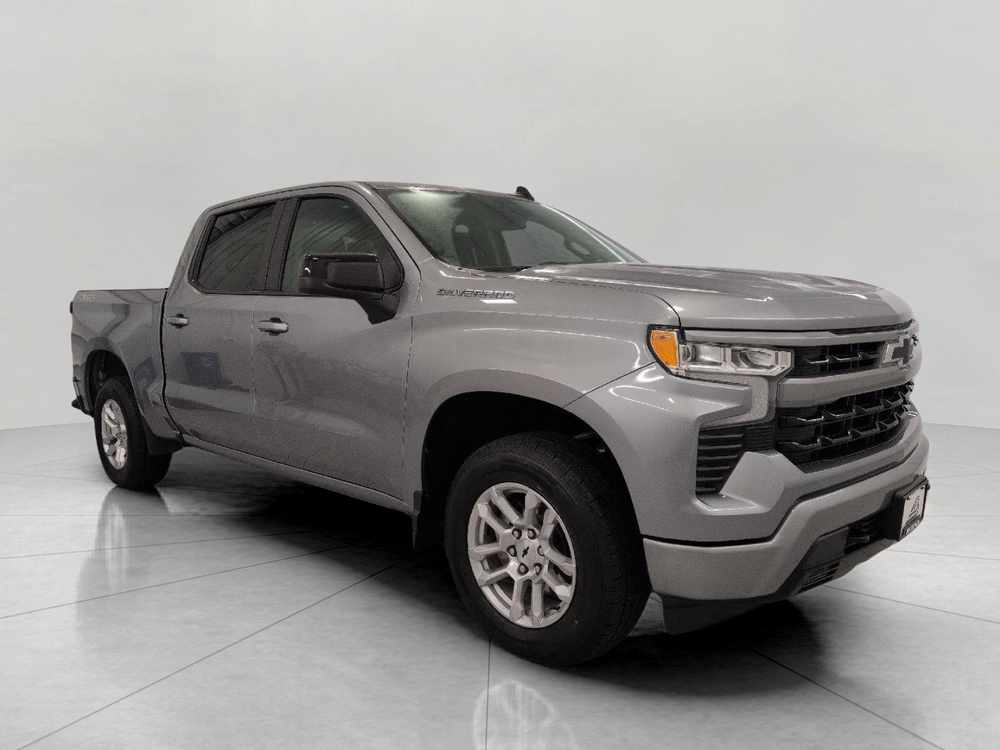 Used 2026 Chevrolet Silverado 1500 RST AWD/4WD image 1