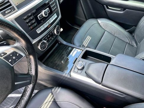 Used 2015 Mercedes-Benz ML 250 BlueTEC 4MATIC image 14