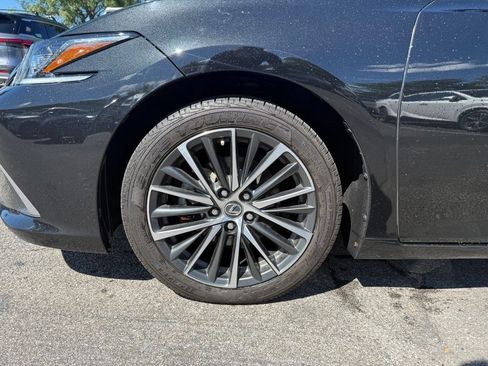Used 2022 Lexus ES 350 w/ Premium Package FWD image 23