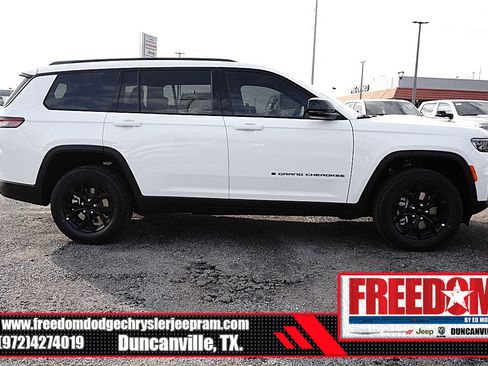 New 2025 Jeep Grand Cherokee L Altitude image 6