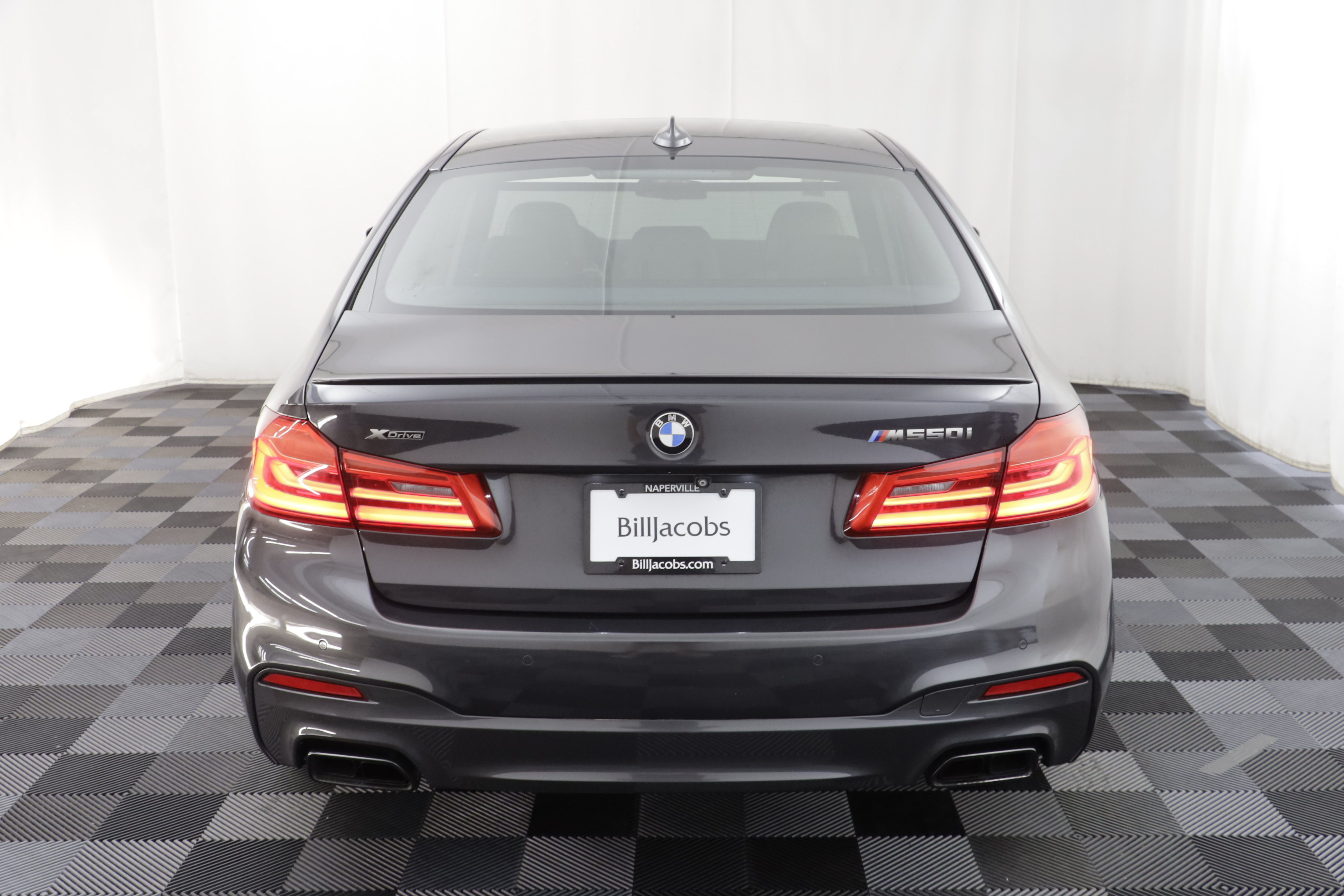 Used 2018 BMW M550i xDrive AWD/4WD image 18