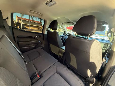 Used 2019 Chevrolet Colorado LT image 19