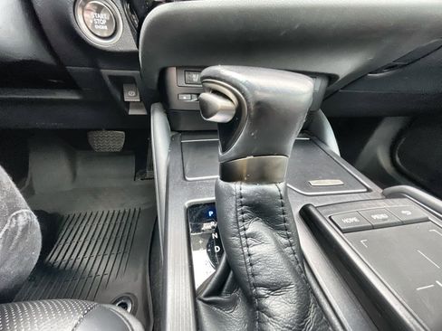 Used 2022 Lexus ES 350 w/ Premium Package image 15