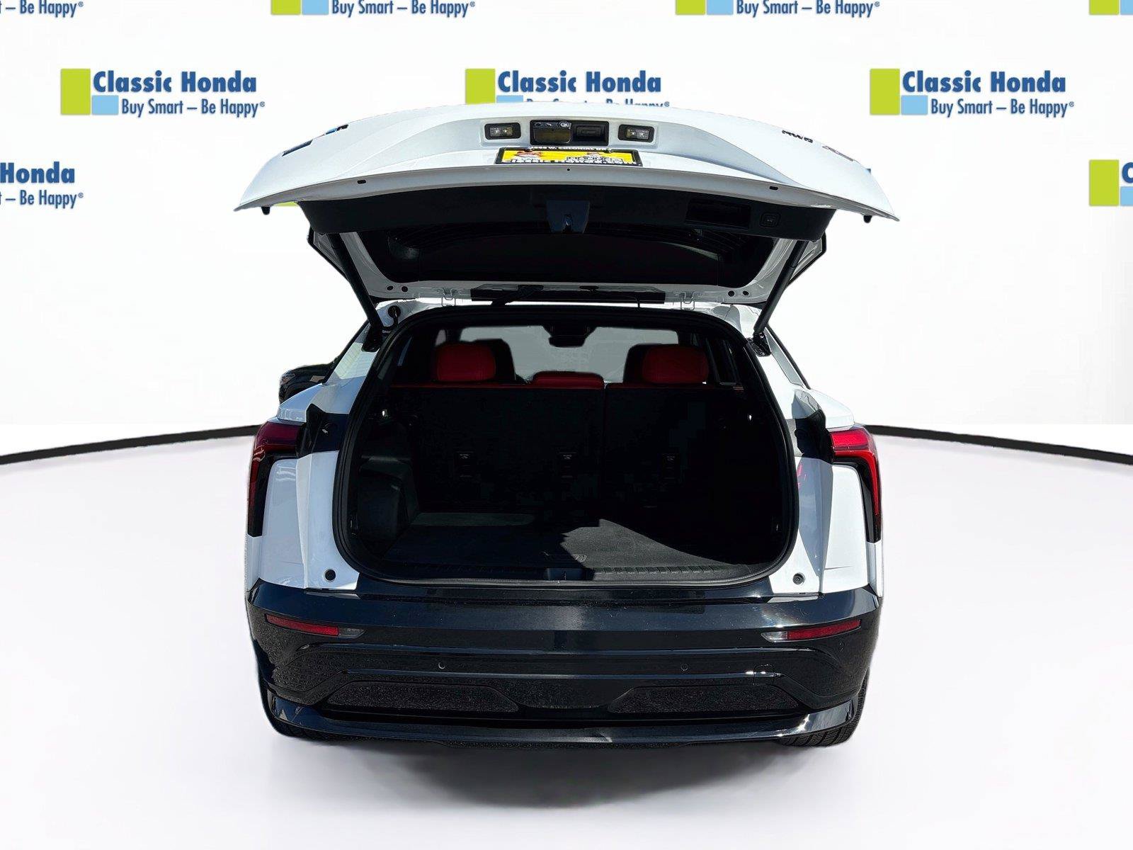 Used 2024 Chevrolet Blazer EV RS AWD/4WD image 30