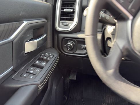 New 2026 RAM 2500 Lone Star AWD/4WD image 19