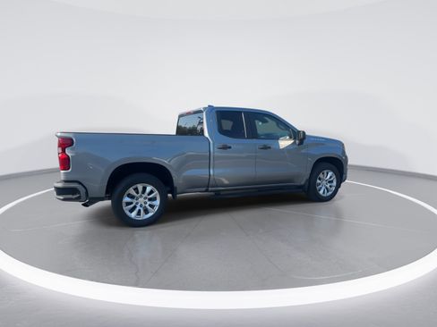 Used 2023 Chevrolet Silverado 1500 Custom RWD image 9