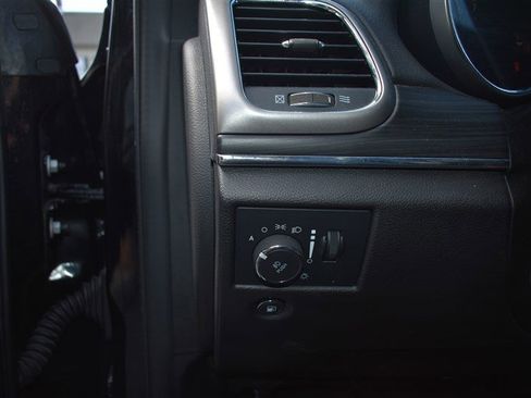 Used 2022 Jeep Grand Cherokee Limited w/ Tech Group image 14