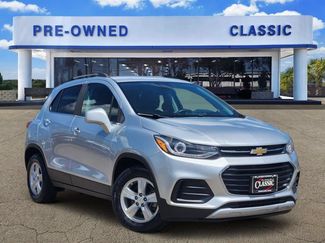 Used 2019 Chevrolet Trax LT w/ LT Convenience Package FWD video 1