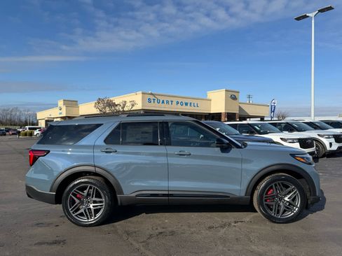 New 2026 Ford Explorer ST image 20