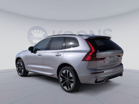 New 2026 Volvo XC60 B5 Plus w/ Protection Package Premier image 4